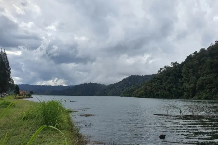 Lau Kawar Lake Karo